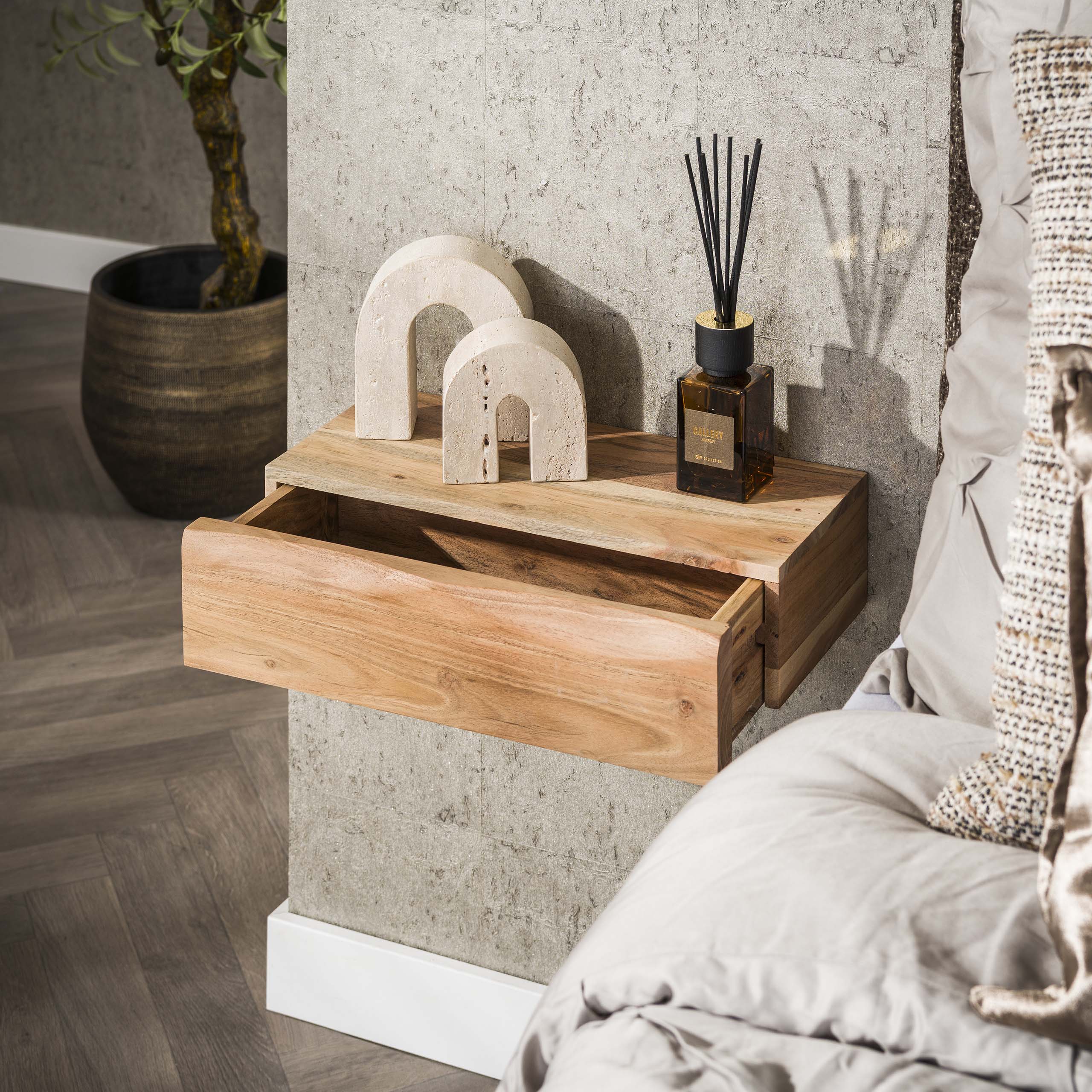 Sängbord Tree L 1 låda - set om 2 - Solid akacia