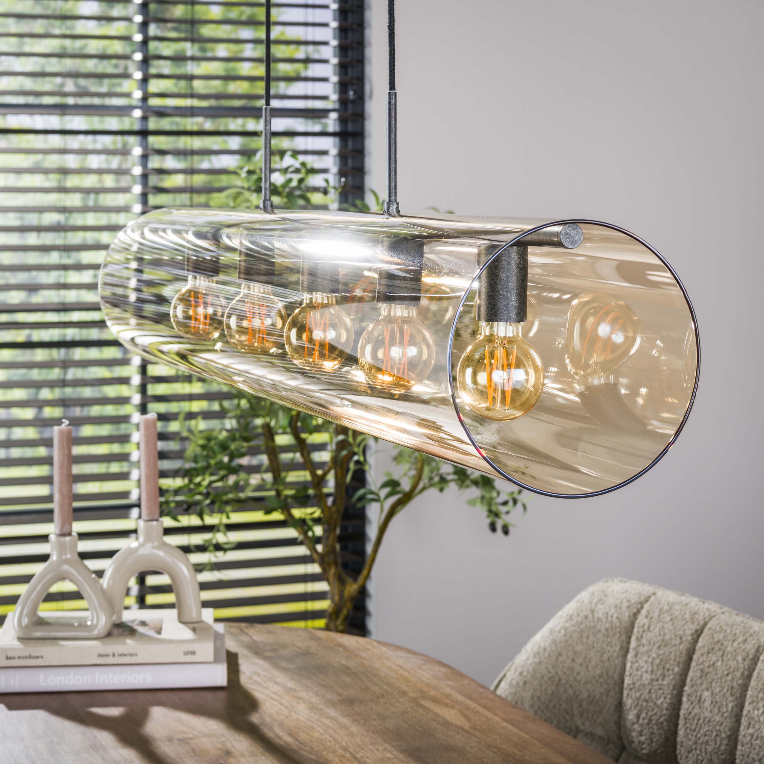 Hänglampa 5L rör bärnstensfärgat glas / Artic svart