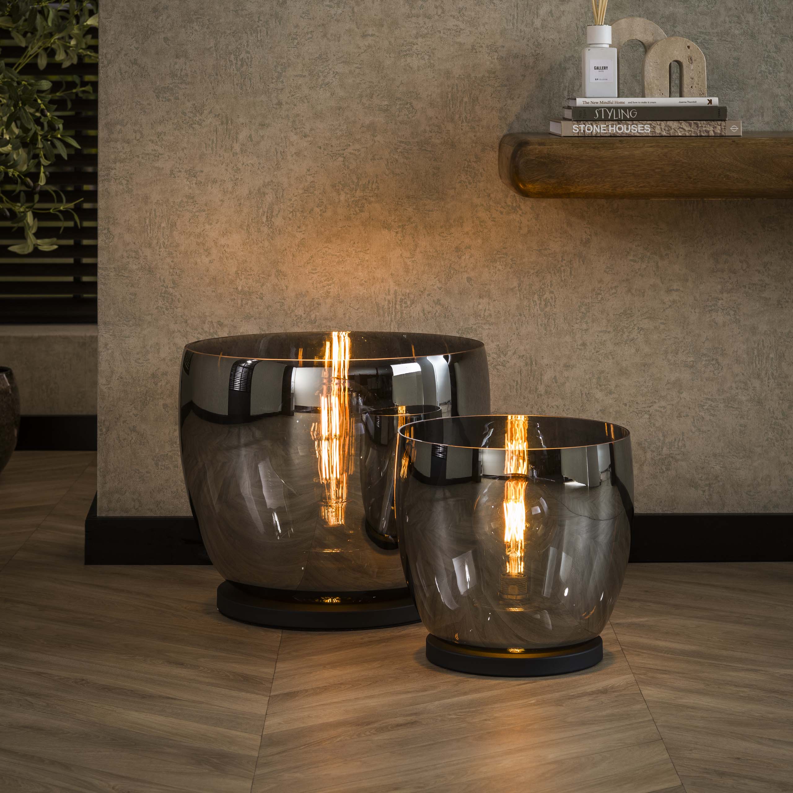 Golvlampa UP XXL 1-light - Rökgrått glas