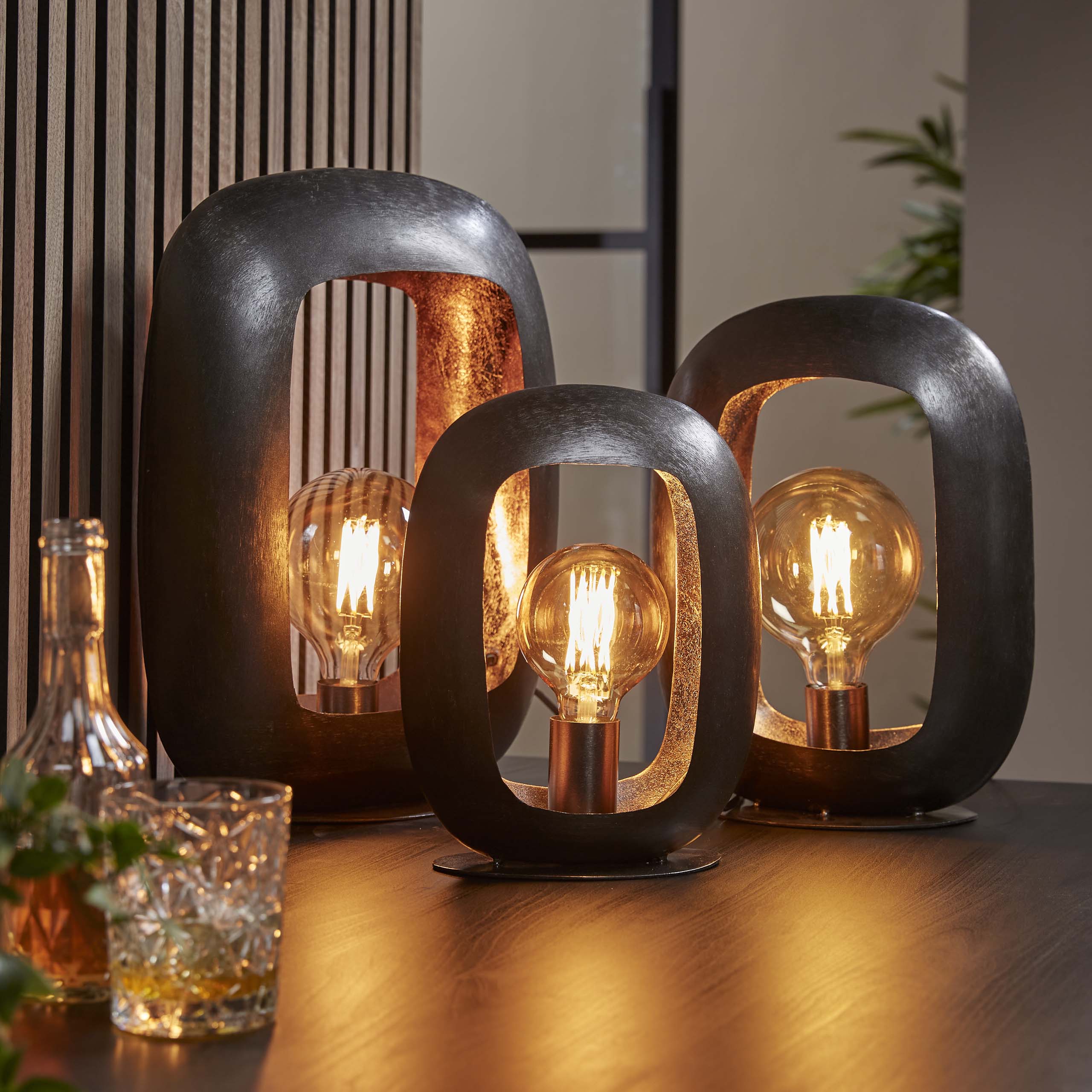 Bordslampa Arch XL / Svart nickel