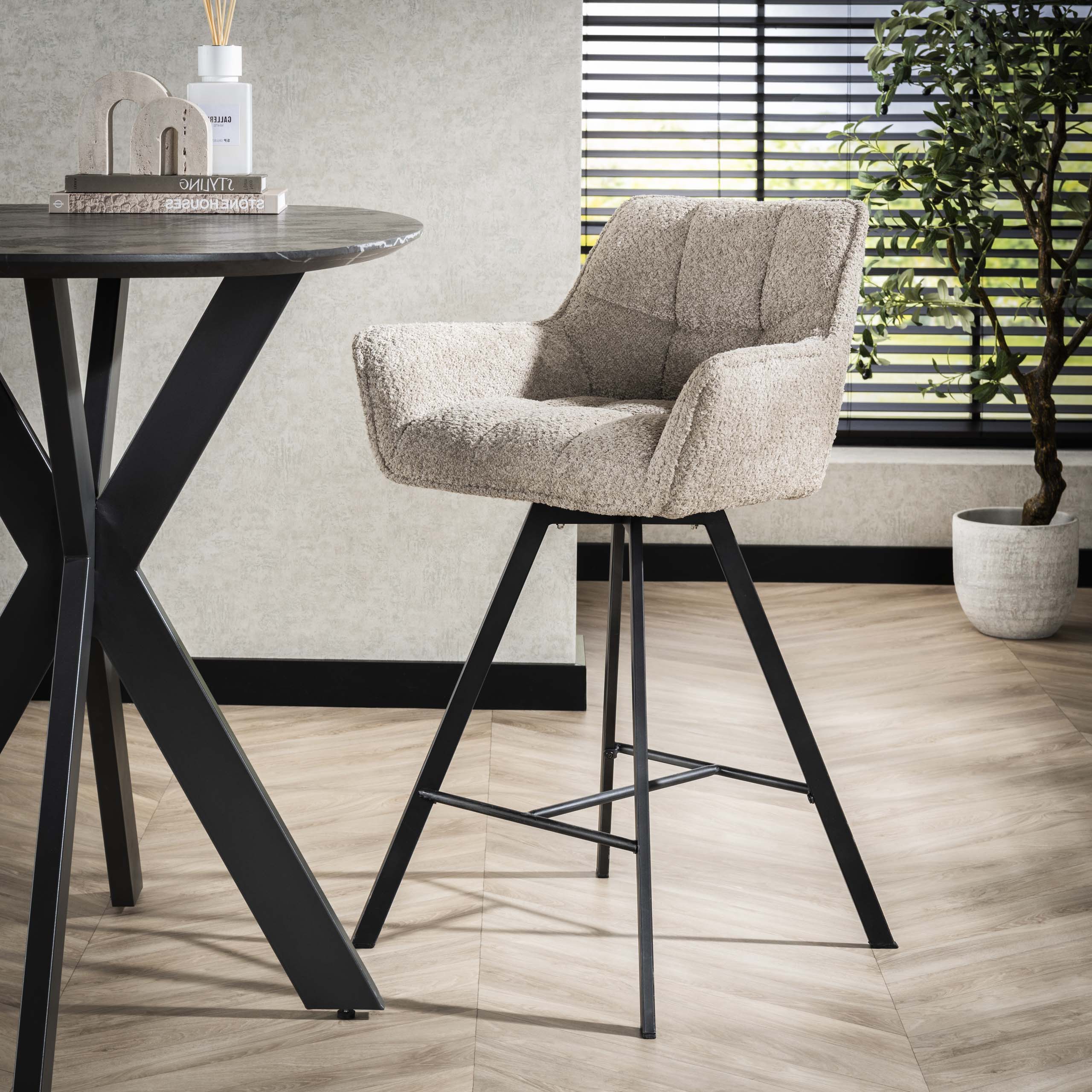 Barstolsgaller roterbart. VPE2 / Boucle sand färg