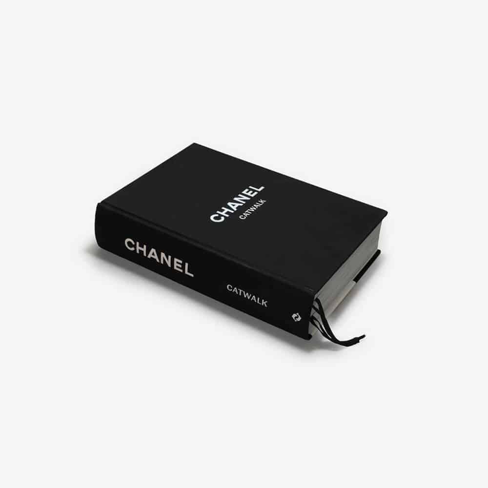 Chanel Catwalk - Modebok