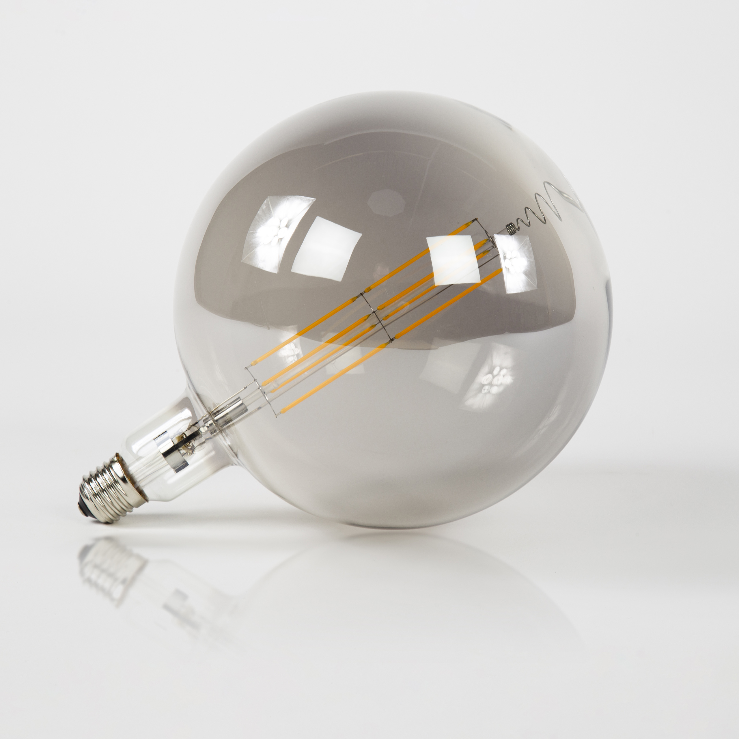 Ljuskälla LED [G200] glödlampa Ø20,0 - E27 8W / Rökgrå glas