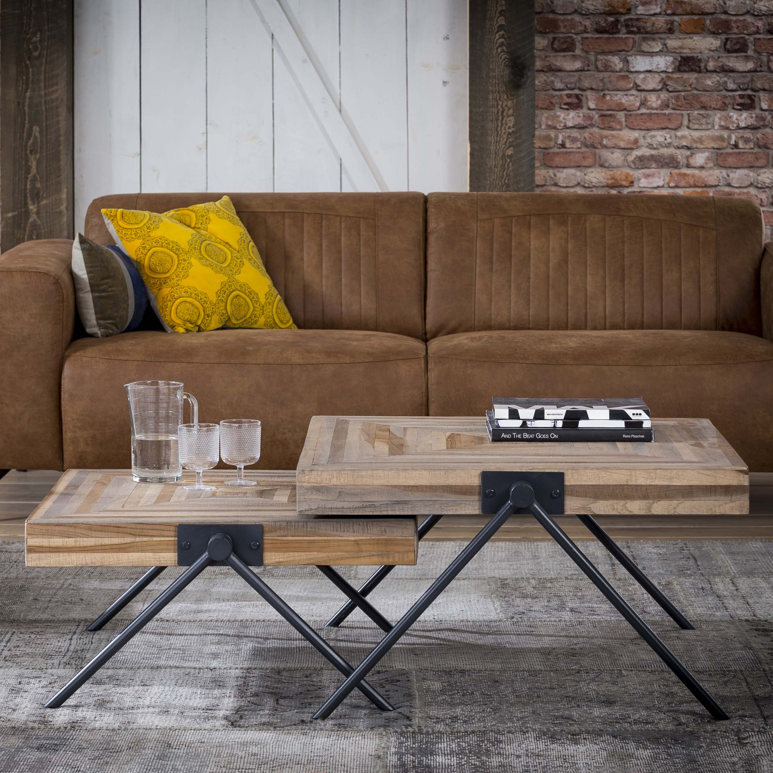 Soffbord Teca balans 70x70 / Vitrad teak