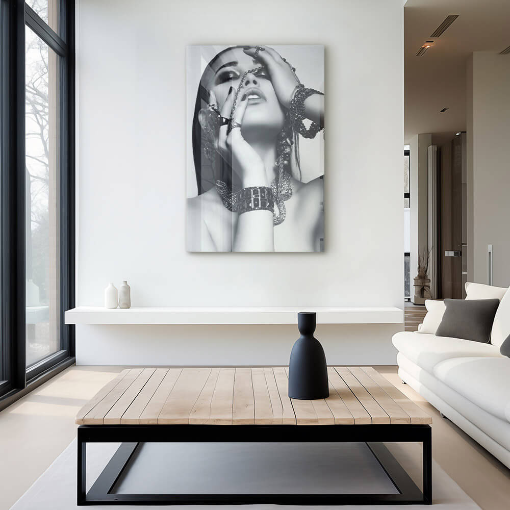 Modesty – Glas