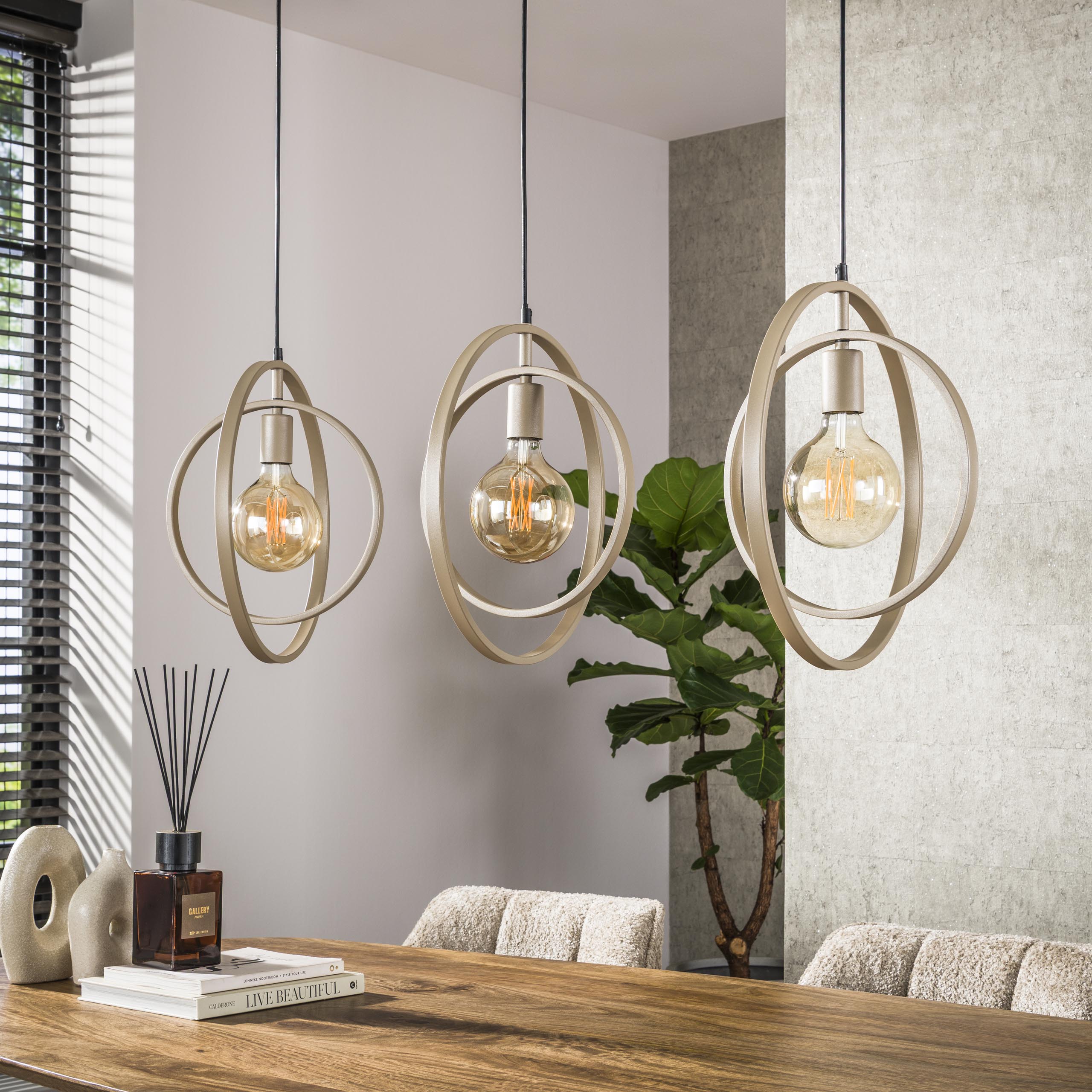 Hänglampa Turn Around 3-ljus - Beige