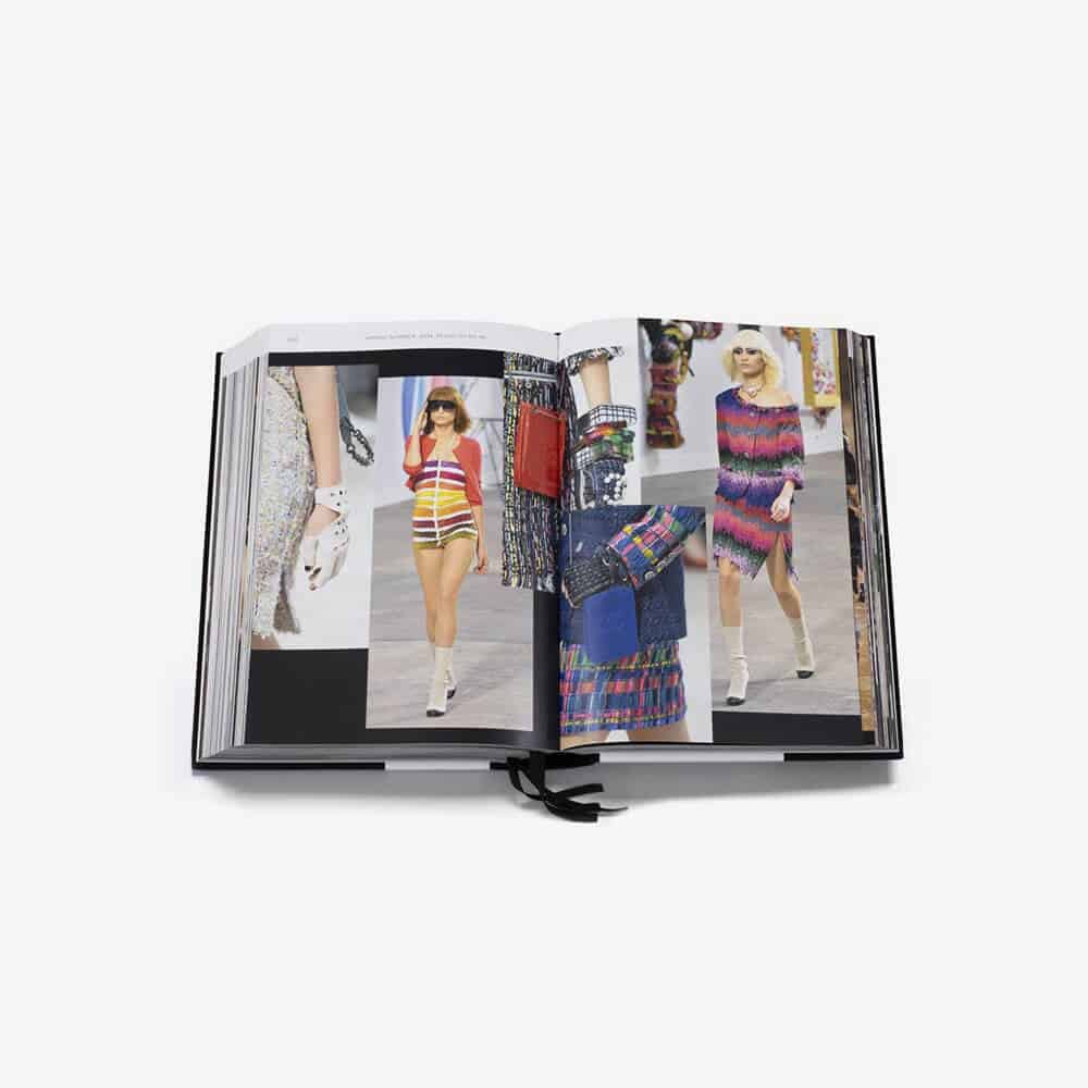 Chanel Catwalk - Modebok