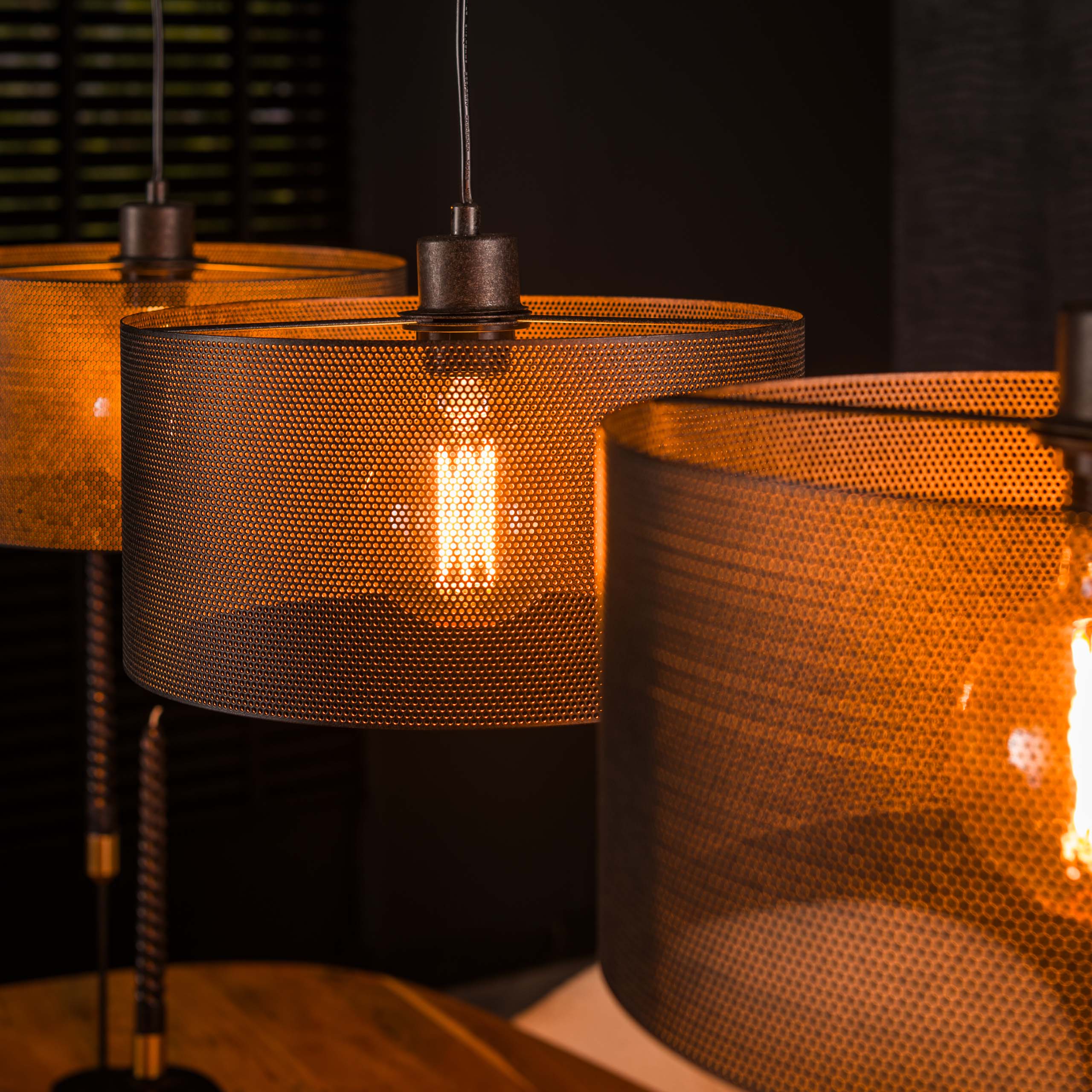 Hänglampa 3L mesh rund / Artic svart
