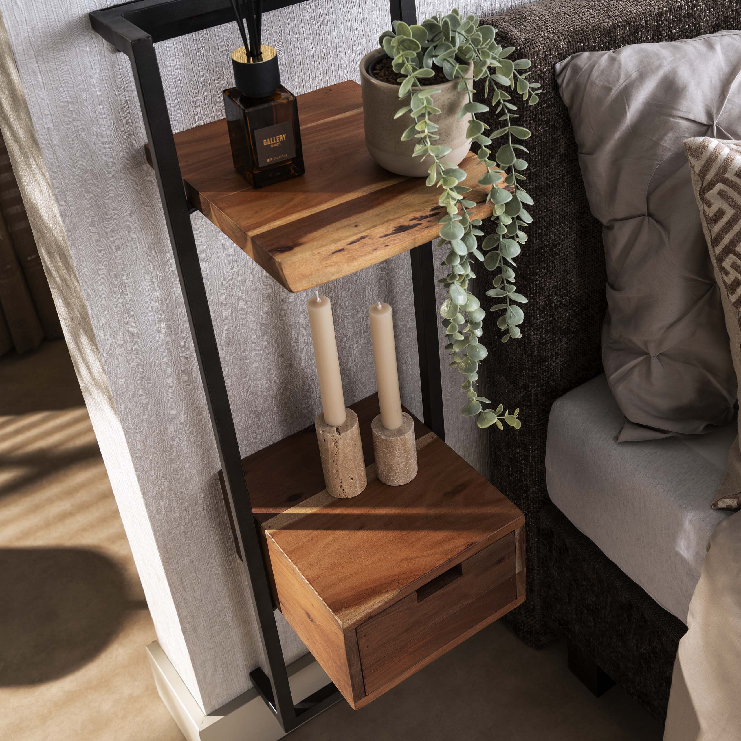 Sängbord air solid XS / Solid acacia naturell