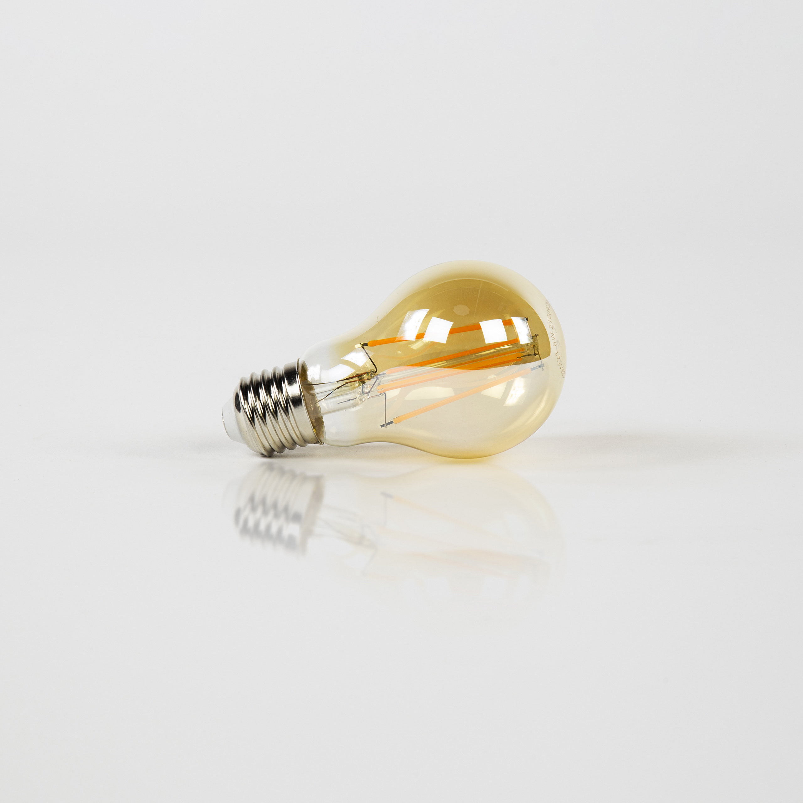 Ljuskälla LED A60 glödtrådspäron - Bärnstensfärgat glas