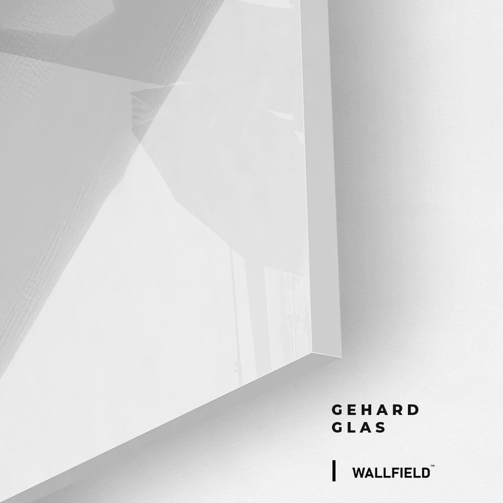 Pure Essence – Glas