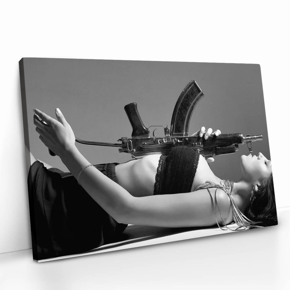 "Colombiana B&W"