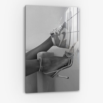 Kicks &amp; Curves - Glas