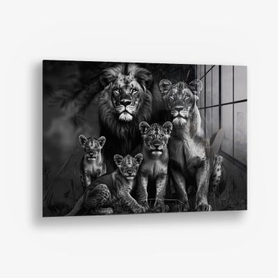 The Lion Family II – Glas