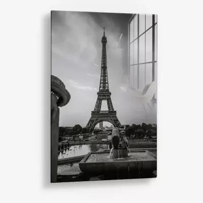 Paris Meridian – Glas